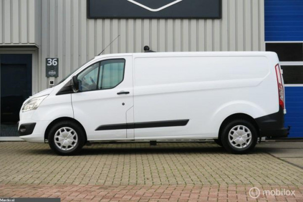 Ford Transit Custom 340 2.0TDCI 130pk L2 Trend 1e eig. Camera Ford Transit Custom 340 2.0TDCI 130pk L2 Trend 1e eig. Camera