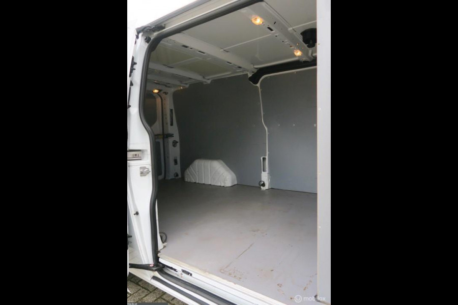 Ford Transit Custom 340 2.0TDCI 130pk L2 Trend 1e eig. Camera Ford Transit Custom 340 2.0TDCI 130pk L2 Trend 1e eig. Camera