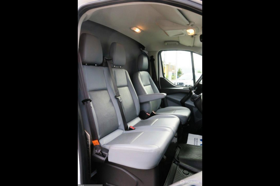 Ford Transit Custom 340 2.0TDCI 130pk L2 Trend 1e eig. Camera Ford Transit Custom 340 2.0TDCI 130pk L2 Trend 1e eig. Camera