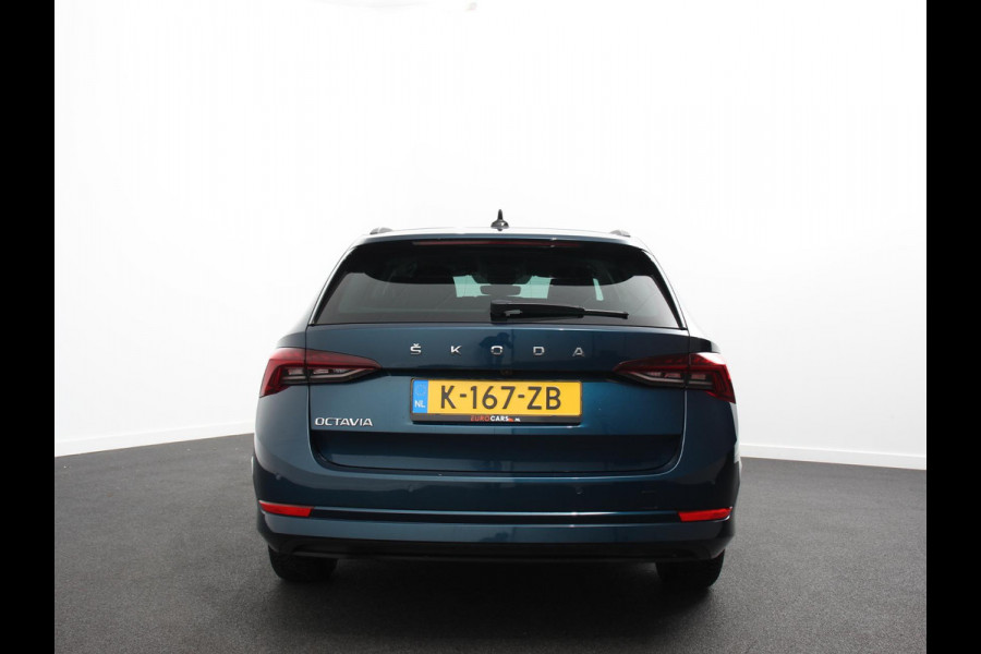 Škoda Octavia Combi 1.0 TSI 110pk Business Edition | Navigatie | Digitale Cockpit | Lichtmetalen velgen | Climate Control | Camera | Cruise control Škoda Octavia Combi 1.0 TSI 110pk Business Edition | Navigatie | Digitale Cockpit | Lichtmetalen velgen | Climate Control | Camera | Cruise control