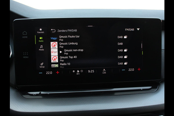 Škoda Octavia Combi 1.0 TSI 110pk Business Edition | Navigatie | Digitale Cockpit | Lichtmetalen velgen | Climate Control | Camera | Cruise control Škoda Octavia Combi 1.0 TSI 110pk Business Edition | Navigatie | Digitale Cockpit | Lichtmetalen velgen | Climate Control | Camera | Cruise control