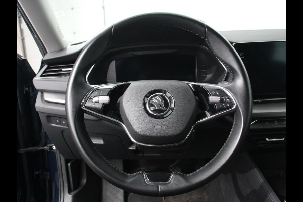 Škoda Octavia Combi 1.0 TSI 110pk Business Edition | Navigatie | Digitale Cockpit | Lichtmetalen velgen | Climate Control | Camera | Cruise control Škoda Octavia Combi 1.0 TSI 110pk Business Edition | Navigatie | Digitale Cockpit | Lichtmetalen velgen | Climate Control | Camera | Cruise control