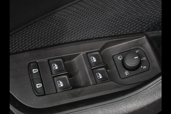 Škoda Octavia Combi 1.0 TSI 110pk Business Edition | Navigatie | Digitale Cockpit | Lichtmetalen velgen | Climate Control | Camera | Cruise control Škoda Octavia Combi 1.0 TSI 110pk Business Edition | Navigatie | Digitale Cockpit | Lichtmetalen velgen | Climate Control | Camera | Cruise control