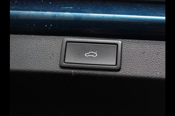 Škoda Octavia Combi 1.0 TSI 110pk Business Edition | Navigatie | Digitale Cockpit | Lichtmetalen velgen | Climate Control | Camera | Cruise control Škoda Octavia Combi 1.0 TSI 110pk Business Edition | Navigatie | Digitale Cockpit | Lichtmetalen velgen | Climate Control | Camera | Cruise control