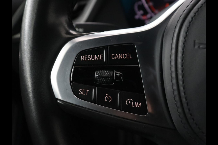 BMW 2 Serie Gran Coupé 218i M Sport | Sportstoelen | Camera | Carplay | Live Cockpit | Half leder | Navigatie | Sfeerverlichting | Full LED | Climate control