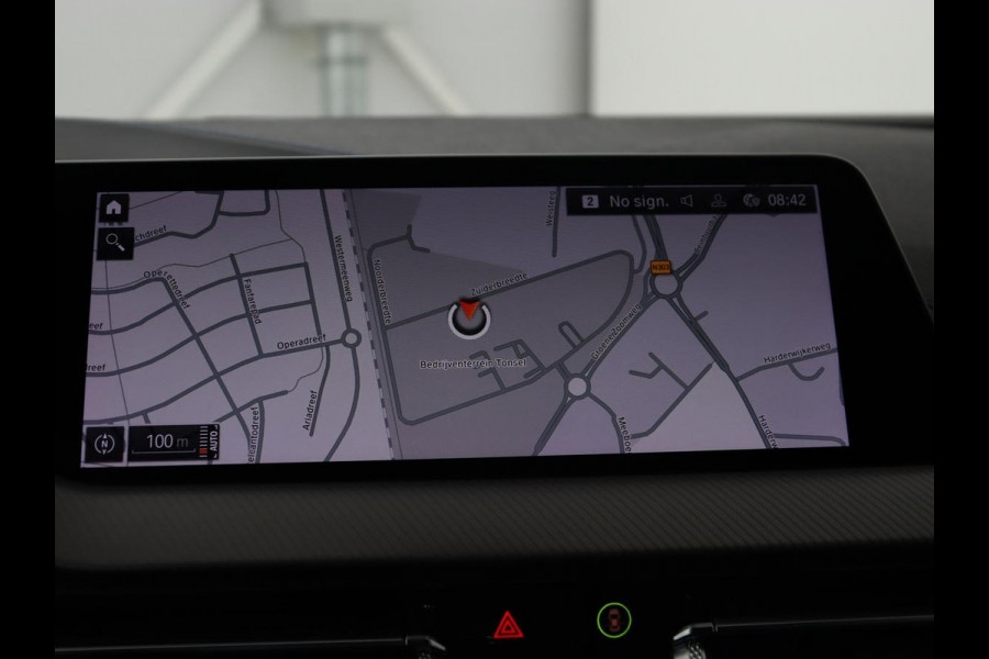 BMW 2 Serie Gran Coupé 218i M Sport | Sportstoelen | Camera | Carplay | Live Cockpit | Half leder | Navigatie | Sfeerverlichting | Full LED | Climate control