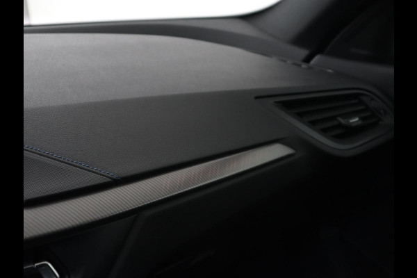 BMW 2 Serie Gran Coupé 218i M Sport | Sportstoelen | Camera | Carplay | Live Cockpit | Half leder | Navigatie | Sfeerverlichting | Full LED | Climate control