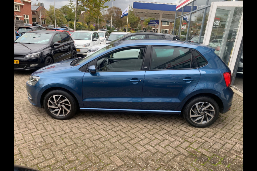 Volkswagen POLO ,Pds,Airco,cruise Volkswagen POLO ,AIRCO-PDC-CRUISE-BUETOOTH