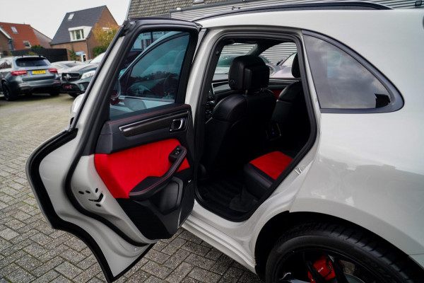 Porsche Macan 2.9 GTS | SportChrono | Panorama | Facelift | Adaptieve Cruise | 360 Cam | 21 inch | Carbon | Burmester | BTW Auto | Porsche Macan 2.9 GTS | SportChrono | Panorama | Facelift | Adaptieve Cruise | 360 Cam | 21 inch | Carbon | Burmester | BTW Auto |