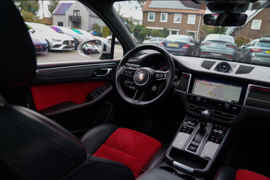 Porsche Macan 2.9 GTS | SportChrono | Panorama | Facelift | Adaptieve Cruise | 360 Cam | 21 inch | Carbon | Burmester | BTW Auto | Porsche Macan 2.9 GTS | SportChrono | Panorama | Facelift | Adaptieve Cruise | 360 Cam | 21 inch | Carbon | Burmester | BTW Auto |