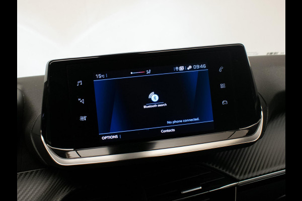 Peugeot 208 1.2 PureTech Active Sport (APPLE CARPLAY,NAVI,CRUISE,PDC,CLIMATE,LED,WHITE EDITION,SPORTSTOELEN,NETTE STAAT) Peugeot 208 1.2 PureTech Active Sport (APPLE CARPLAY,NAVI,CRUISE,PDC,CLIMATE,LED,WHITE EDITION,SPORTSTOELEN,NETTE STAAT)