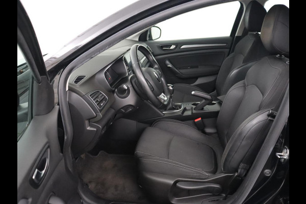 Renault Mégane 1.3 TCe Business Zen | Trekhaak | Camera | Keyless | Carplay | Navigatie | Full LED | Climate control | Parkeerhulp | Cruise control