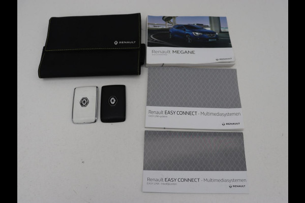 Renault Mégane 1.3 TCe Business Zen | Trekhaak | Camera | Keyless | Carplay | Navigatie | Full LED | Climate control | Parkeerhulp | Cruise control