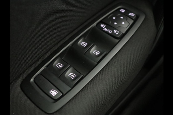 Renault Mégane 1.3 TCe Business Zen | Trekhaak | Camera | Keyless | Carplay | Navigatie | Full LED | Climate control | Parkeerhulp | Cruise control