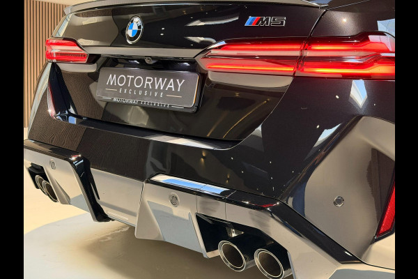 BMW 5 Serie M5 M Carbon|M Drivers Package|M Drive Professional|Driving + Parking Assistant Professional|Alcantara BMW 5 Serie M5 M Carbon|M Drivers Package|M Drive Professional|Driving + Parking Assistant Professional|Alcantara