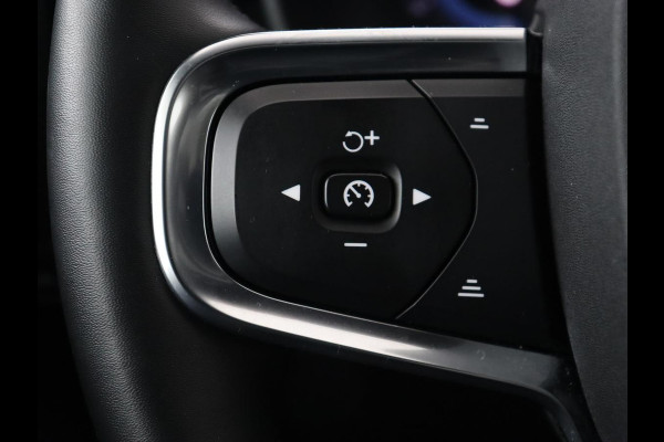 Volvo C40 Recharge Plus 69 kWh | Panoramadak | Stoelverwarming | Harman/Kardon | Warmtepomp | Carplay | Adaptive cruise | Stuurverwarming | 360 Camera | Full LED Volvo C40 Recharge Plus 69 kWh | Panoramadak | Stoelverwarming | Harman/Kardon | Warmtepomp | Carplay | Adaptive cruise | Stuurverwarming | 360 Camera | Full LED
