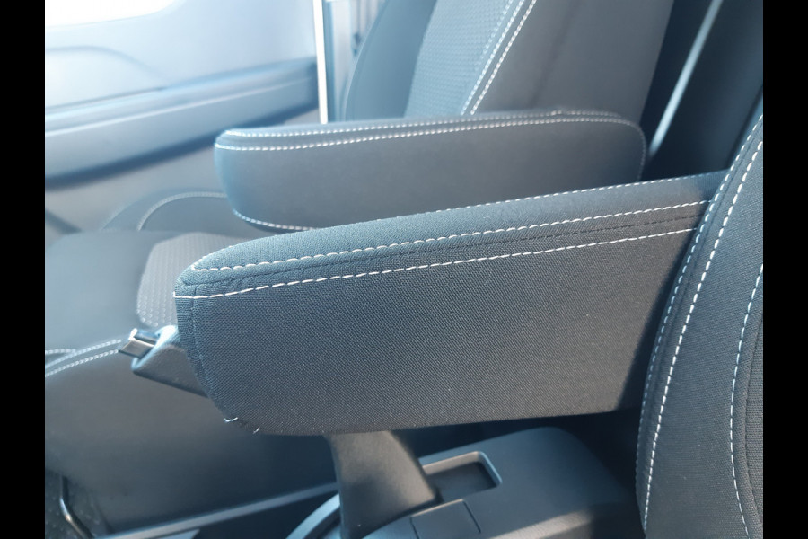Maxus eDeliver 3 LWB 50,2 kWh L2 Lang Autm. Cruise control  Achteruitrijcamera Airco Sportvelgen Maxus eDeliver 3 LWB 50,2 kWh L2 Lang Autm. Cruise control  Achteruitrijcamera Airco Sportvelgen