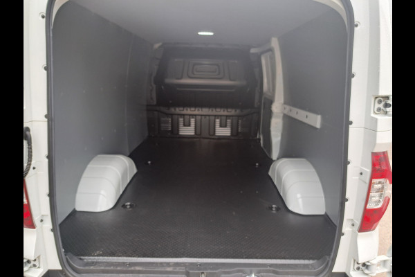 Maxus eDeliver 3 LWB 50,2 kWh L2 Lang Autm. Cruise control  Achteruitrijcamera Airco Sportvelgen Maxus eDeliver 3 LWB 50,2 kWh L2 Lang Autm. Cruise control  Achteruitrijcamera Airco Sportvelgen