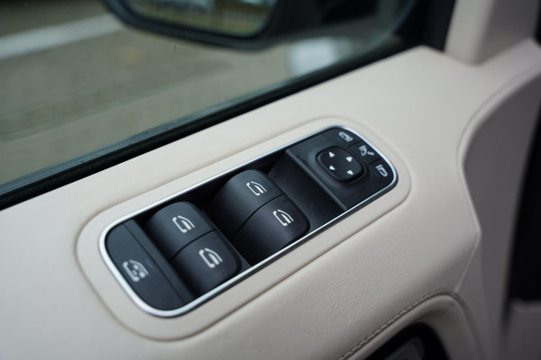 Mercedes-Benz G-Klasse 63 AMG Exclusive Beige Mercedes-Benz G-Klasse 63 AMG Exclusive Beige