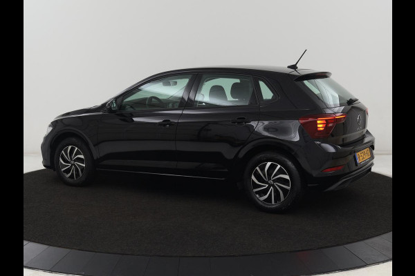 Volkswagen Polo 1.0 TSI Life | Adaptive cruise | Carplay | File Assistent | Airco | Virtual Cockpit | Full LED | Bluetooth Volkswagen Polo 1.0 TSI Life | Adaptive cruise | Carplay | File Assistent | Airco | Virtual Cockpit | Full LED | Bluetooth