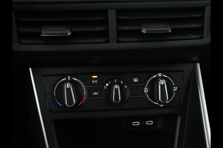 Volkswagen Polo 1.0 TSI Life | Adaptive cruise | Carplay | File Assistent | Airco | Virtual Cockpit | Full LED | Bluetooth Volkswagen Polo 1.0 TSI Life | Adaptive cruise | Carplay | File Assistent | Airco | Virtual Cockpit | Full LED | Bluetooth