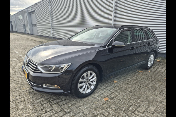 Volkswagen Passat Variant 1.4 TSI ACT Highline ,airco,adap cruise,navigatie,stoelverwarming,parkeersensoren,