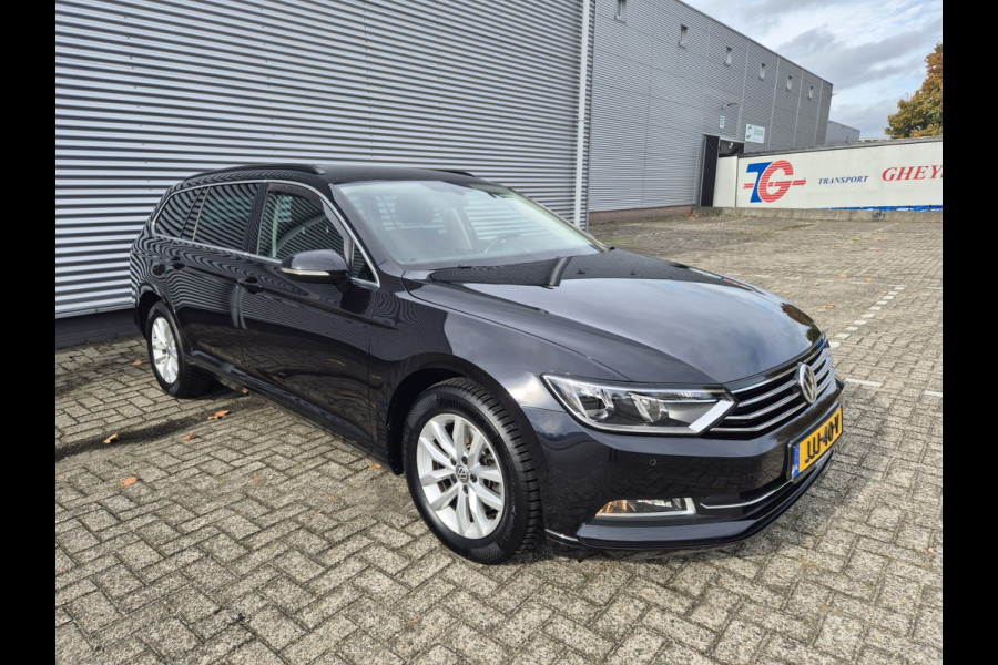 Volkswagen Passat Variant 1.4 TSI ACT Highline ,airco,adap cruise,navigatie,stoelverwarming,parkeersensoren,