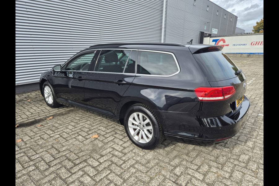Volkswagen Passat Variant 1.4 TSI ACT Highline ,airco,adap cruise,navigatie,stoelverwarming,parkeersensoren,