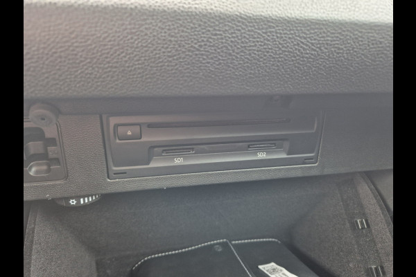 Volkswagen Passat Variant 1.4 TSI ACT Highline ,airco,adap cruise,navigatie,stoelverwarming,parkeersensoren,