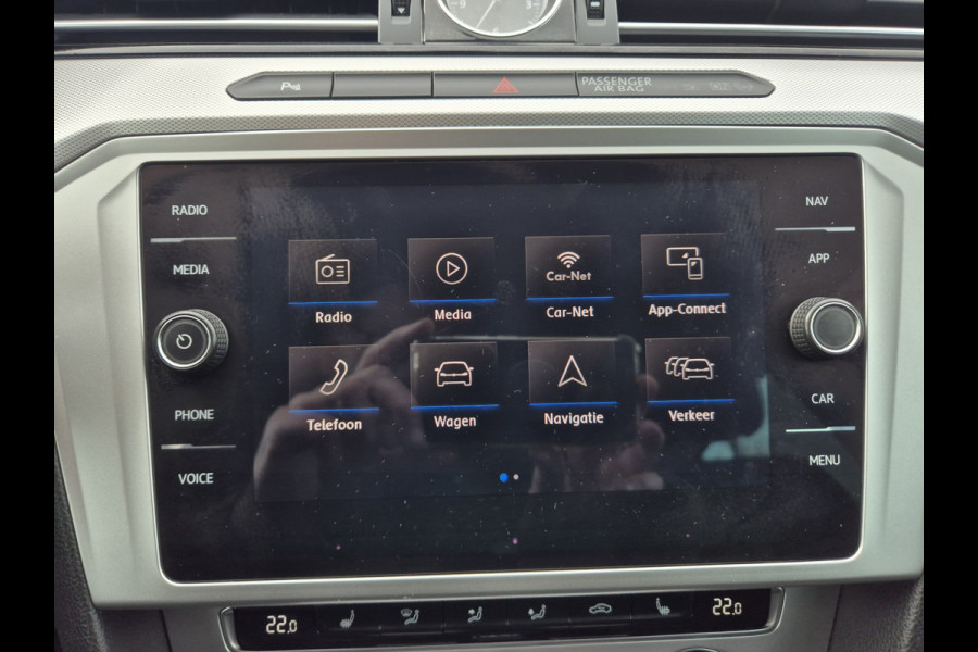 Volkswagen Passat Variant 1.4 TSI ACT Highline ,airco,adap cruise,navigatie,stoelverwarming,parkeersensoren,