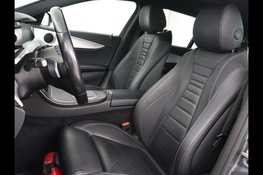 Mercedes-Benz E-Klasse 300e Avantgarde | Leder | Stoelverwarming | 360 Camera | Keyless | Carplay | Sfeerverlichting | Widescreen | Navigatie | Park Asisst | PHEV | Plug In Mercedes-Benz E-Klasse 300e Avantgarde | Leder | Stoelverwarming | 360 Camera | Keyless | Carplay | Sfeerverlichting | Widescreen | Navigatie | Park Asisst | PHEV | Plug In