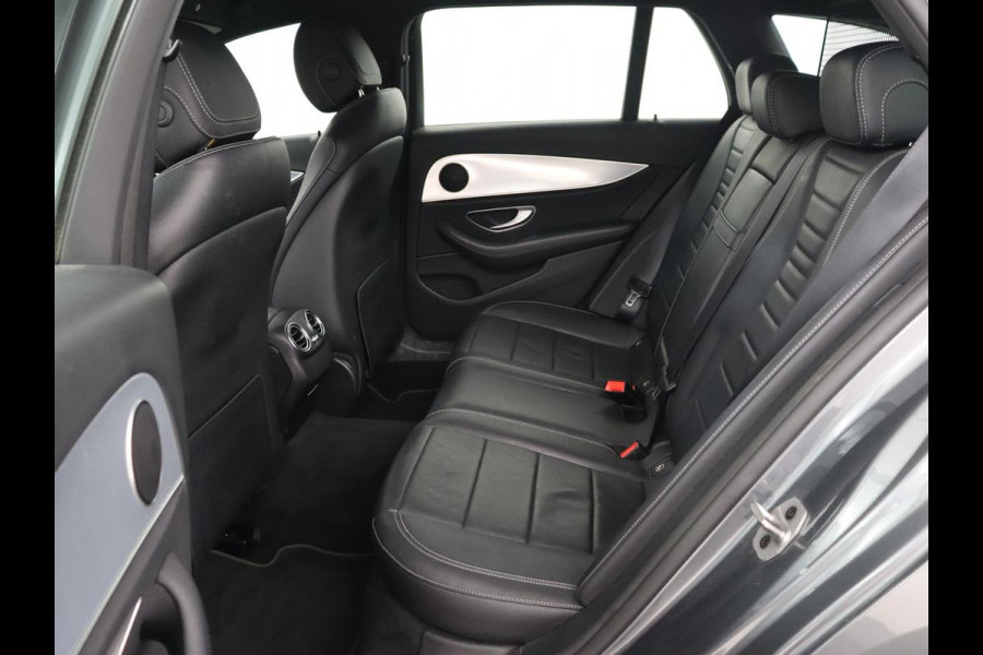Mercedes-Benz E-Klasse 300e Avantgarde | Leder | Stoelverwarming | 360 Camera | Keyless | Carplay | Sfeerverlichting | Widescreen | Navigatie | Park Asisst | PHEV | Plug In Mercedes-Benz E-Klasse 300e Avantgarde | Leder | Stoelverwarming | 360 Camera | Keyless | Carplay | Sfeerverlichting | Widescreen | Navigatie | Park Asisst | PHEV | Plug In