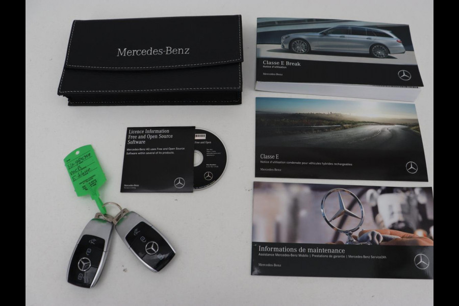 Mercedes-Benz E-Klasse 300e Avantgarde | Leder | Stoelverwarming | 360 Camera | Keyless | Carplay | Sfeerverlichting | Widescreen | Navigatie | Park Asisst | PHEV | Plug In Mercedes-Benz E-Klasse 300e Avantgarde | Leder | Stoelverwarming | 360 Camera | Keyless | Carplay | Sfeerverlichting | Widescreen | Navigatie | Park Asisst | PHEV | Plug In