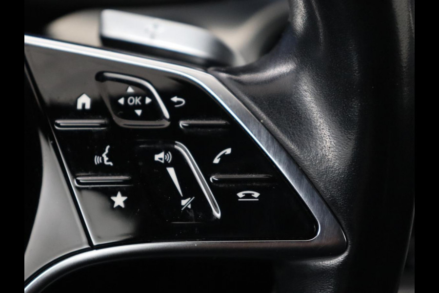 Mercedes-Benz E-Klasse 300e Avantgarde | Leder | Stoelverwarming | 360 Camera | Keyless | Carplay | Sfeerverlichting | Widescreen | Navigatie | Park Asisst | PHEV | Plug In Mercedes-Benz E-Klasse 300e Avantgarde | Leder | Stoelverwarming | 360 Camera | Keyless | Carplay | Sfeerverlichting | Widescreen | Navigatie | Park Asisst | PHEV | Plug In