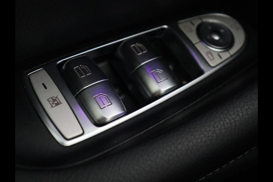 Mercedes-Benz E-Klasse 300e Avantgarde | Leder | Stoelverwarming | 360 Camera | Keyless | Carplay | Sfeerverlichting | Widescreen | Navigatie | Park Asisst | PHEV | Plug In Mercedes-Benz E-Klasse 300e Avantgarde | Leder | Stoelverwarming | 360 Camera | Keyless | Carplay | Sfeerverlichting | Widescreen | Navigatie | Park Asisst | PHEV | Plug In