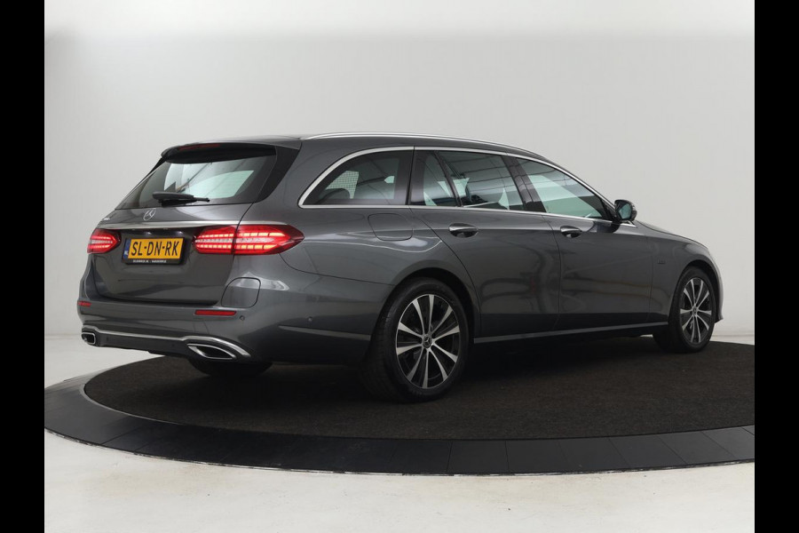 Mercedes-Benz E-Klasse 300e Avantgarde | Leder | Stoelverwarming | 360 Camera | Keyless | Carplay | Sfeerverlichting | Widescreen | Navigatie | Park Asisst | PHEV | Plug In Mercedes-Benz E-Klasse 300e Avantgarde | Leder | Stoelverwarming | 360 Camera | Keyless | Carplay | Sfeerverlichting | Widescreen | Navigatie | Park Asisst | PHEV | Plug In