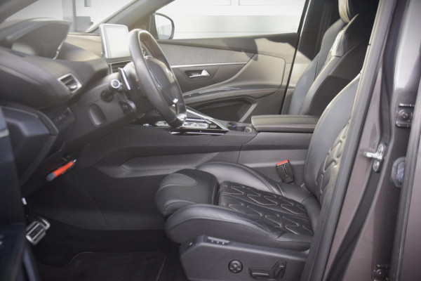 Peugeot 5008 1.5 BlueHDI Blue Lease GT-Line FULL OPTIONS!!