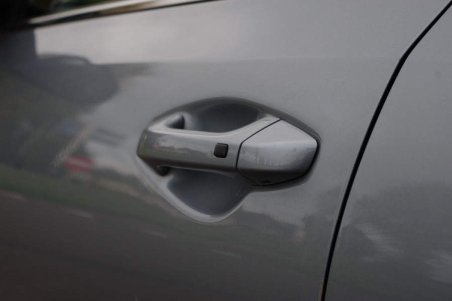 Kia Ceed Sportswagon 1.6 GDI PHEV ExecutiveLine 140 PK, Panoramadak, Leder, Stoelkoeling & Verwarming, Camera Kia Ceed Sportswagon 1.6 GDI PHEV ExecutiveLine 140 PK, Panoramadak, Leder, Stoelkoeling & Verwarming, Camera