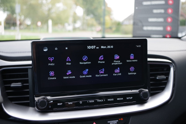 Kia Ceed Sportswagon 1.6 GDI PHEV ExecutiveLine 140 PK, Panoramadak, Leder, Stoelkoeling & Verwarming, Camera Kia Ceed Sportswagon 1.6 GDI PHEV ExecutiveLine 140 PK, Panoramadak, Leder, Stoelkoeling & Verwarming, Camera