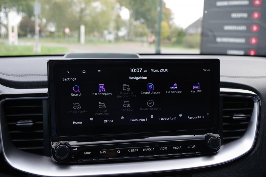 Kia Ceed Sportswagon 1.6 GDI PHEV ExecutiveLine 140 PK, Panoramadak, Leder, Stoelkoeling & Verwarming, Camera Kia Ceed Sportswagon 1.6 GDI PHEV ExecutiveLine 140 PK, Panoramadak, Leder, Stoelkoeling & Verwarming, Camera