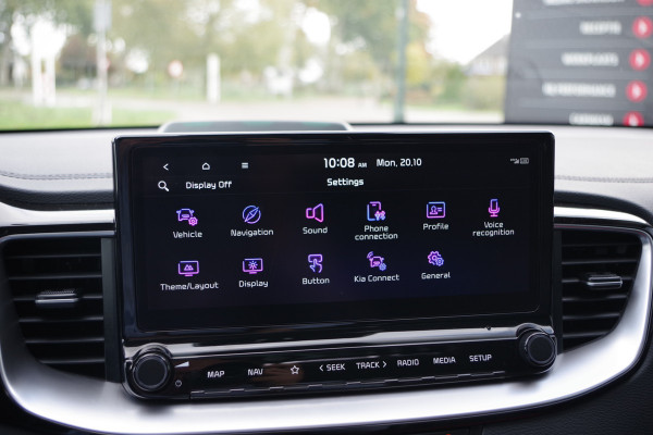 Kia Ceed Sportswagon 1.6 GDI PHEV ExecutiveLine 140 PK, Panoramadak, Leder, Stoelkoeling & Verwarming, Camera Kia Ceed Sportswagon 1.6 GDI PHEV ExecutiveLine 140 PK, Panoramadak, Leder, Stoelkoeling & Verwarming, Camera