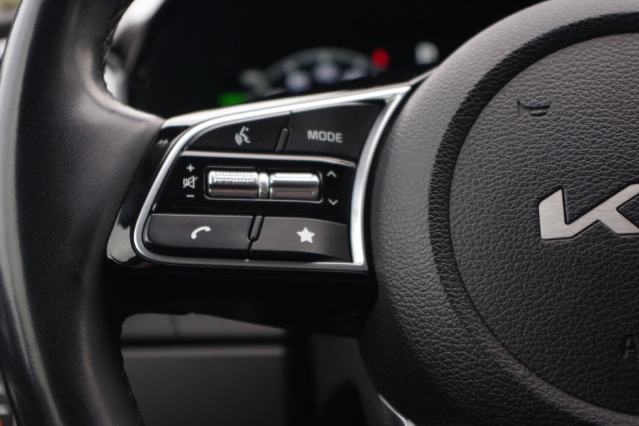 Kia Ceed Sportswagon 1.6 GDI PHEV ExecutiveLine 140 PK, Panoramadak, Leder, Stoelkoeling & Verwarming, Camera Kia Ceed Sportswagon 1.6 GDI PHEV ExecutiveLine 140 PK, Panoramadak, Leder, Stoelkoeling & Verwarming, Camera