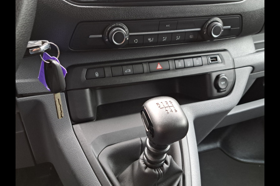 Peugeot Expert 2.0 BlueHDI 123 pk Euro 6 Lang L2 - Airco - Cruise Peugeot Expert 2.0 BlueHDI 123 pk Euro 6 Lang L2 - Airco - Cruise