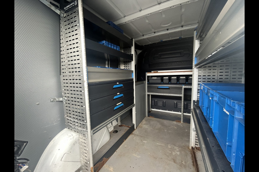 Mercedes-Benz Sprinter 314 CDI / L1H1 / 1e EIG. / 2x SCHUIFDEUR / INRICHTING + LAADKRAAN / CAMERA / AIRCO / CRUISE / NAVI / APPLE CARPLAY Mercedes-Benz Sprinter 314 CDI / L1H1 / 1e EIG. / 2x SCHUIFDEUR / INRICHTING + LAADKRAAN / CAMERA / AIRCO / CRUISE / NAVI / APPLE CARPLAY