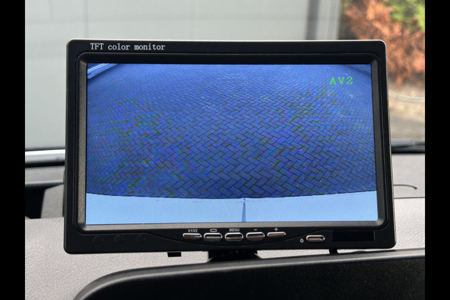 Mercedes-Benz Sprinter 314 CDI / L1H1 / 1e EIG. / 2x SCHUIFDEUR / INRICHTING + LAADKRAAN / CAMERA / AIRCO / CRUISE / NAVI / APPLE CARPLAY Mercedes-Benz Sprinter 314 CDI / L1H1 / 1e EIG. / 2x SCHUIFDEUR / INRICHTING + LAADKRAAN / CAMERA / AIRCO / CRUISE / NAVI / APPLE CARPLAY