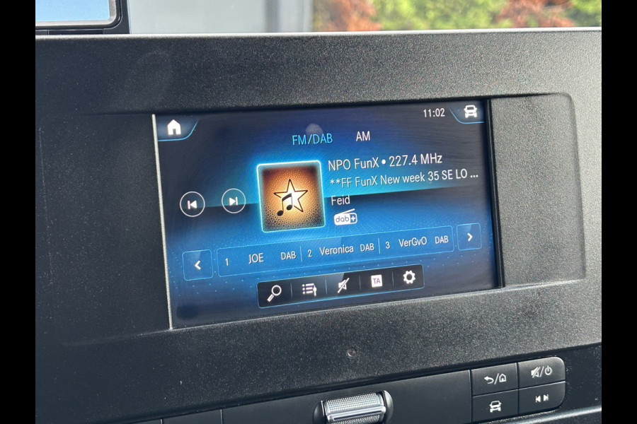 Mercedes-Benz Sprinter 314 CDI / L1H1 / 1e EIG. / 2x SCHUIFDEUR / INRICHTING + LAADKRAAN / CAMERA / AIRCO / CRUISE / NAVI / APPLE CARPLAY Mercedes-Benz Sprinter 314 CDI / L1H1 / 1e EIG. / 2x SCHUIFDEUR / INRICHTING + LAADKRAAN / CAMERA / AIRCO / CRUISE / NAVI / APPLE CARPLAY