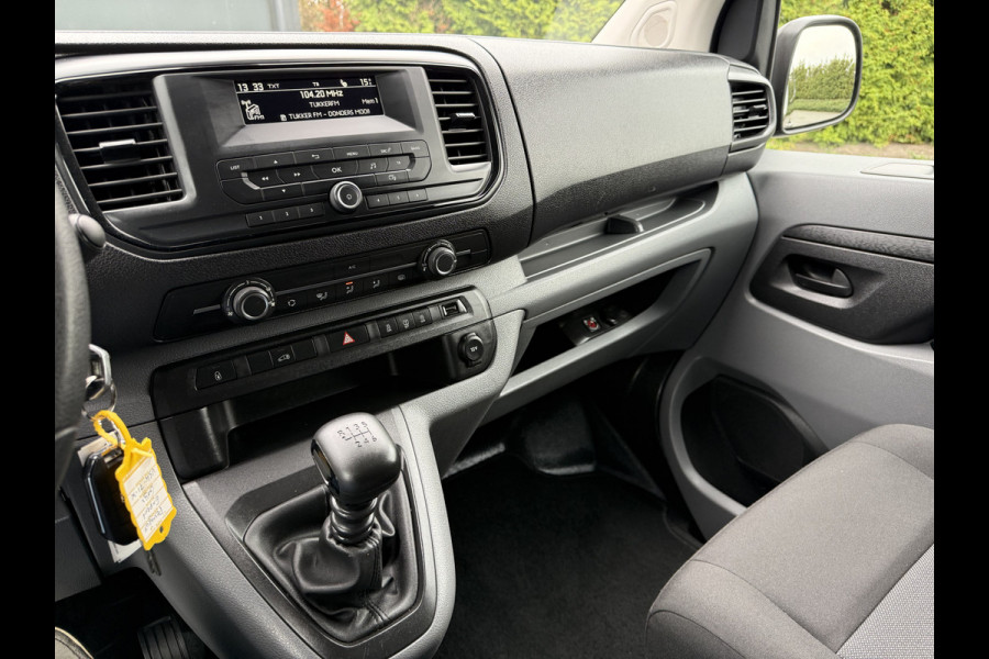 Peugeot Expert 1.5 BlueHDI 102 PK / L2H1 / TREKHAAK / AIRCO / CRUISE / 48.216 KM!! / PDC Peugeot Expert 1.5 BlueHDI 102 PK / L2H1 / TREKHAAK / AIRCO / CRUISE / 48.216 KM!! / PDC