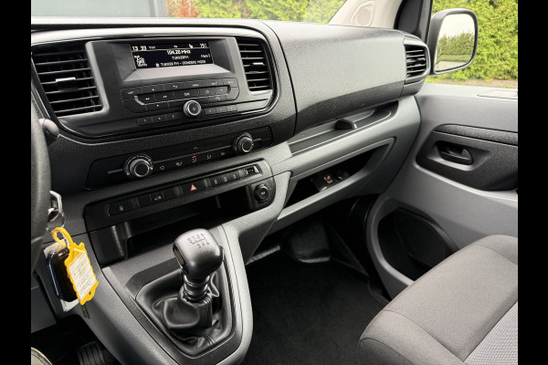 Peugeot Expert 1.5 BlueHDI 102 PK / L2H1 / TREKHAAK / AIRCO / CRUISE / 48.216 KM!! / PDC Peugeot Expert 1.5 BlueHDI 102 PK / L2H1 / TREKHAAK / AIRCO / CRUISE / 48.216 KM!! / PDC