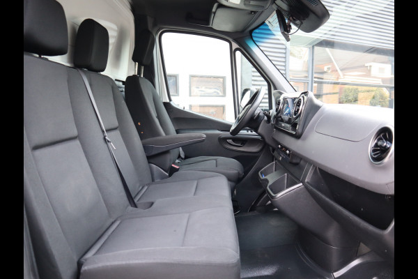 Mercedes-Benz Sprinter 514 CDI Euro 6 Automaat - Bakwagen + Laadklep Mercedes-Benz Sprinter 514 CDI Euro 6 Automaat - Bakwagen + Laadklep