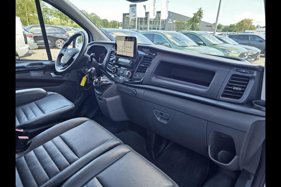 Ford Transit Custom 300 2.0 TDCI L2H1 Trail | Glasslook panelen | Raptor grille | Camera | Trekhaak | Leder | Voorruitverwarming | Airco | Cruise control etc. Ford Transit Custom 300 2.0 TDCI L2H1 Trail | Glasslook panelen | Raptor grille | Camera | Trekhaak | Leder | Voorruitverwarming | Airco | Cruise control etc.
